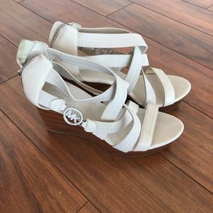 Michael Korn beige wedge platform sandals